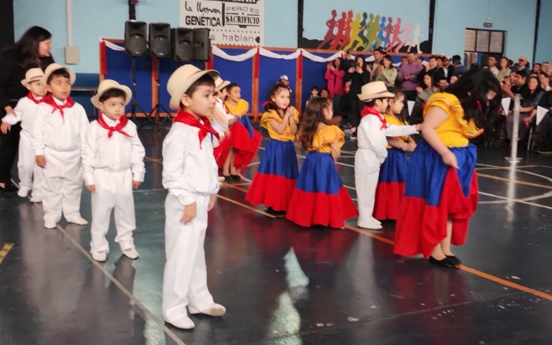 PRIMER DÍA DE MUESTRA FOLCLÓRICA