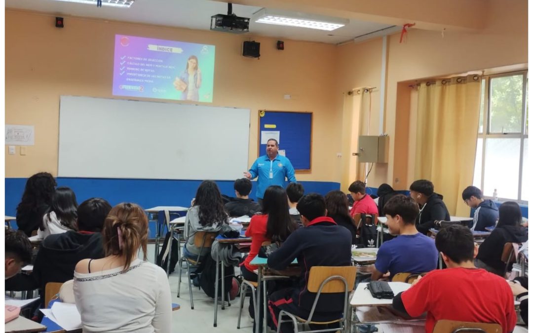 PREPARANDO A NUESTROS ALUMNOS PARA EL FUTURO